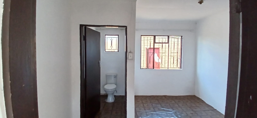 To Let 1 Bedroom Property for Rent in Bohlokong Free State